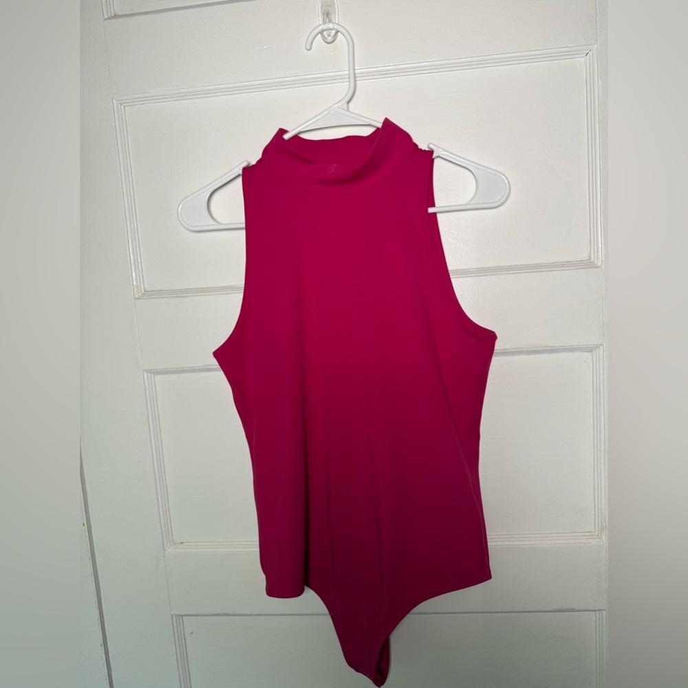 Express Elegant Body Contour High Compression Mock Neck Bodysuit
